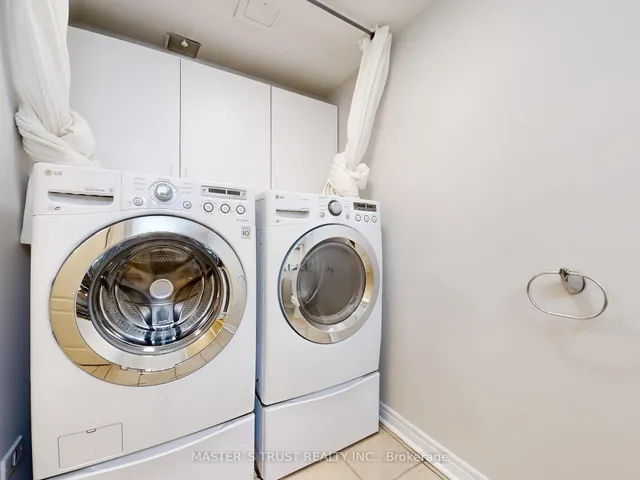 Additional image 43 of 260 Russell Hill Rd Unit 11