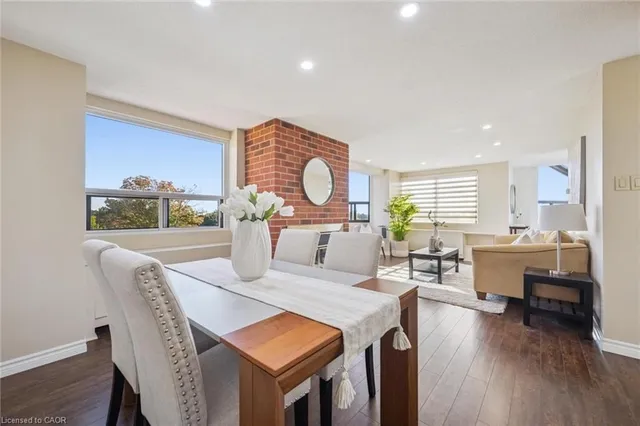 Additional image 10 of 20 Ellen St Unit 610