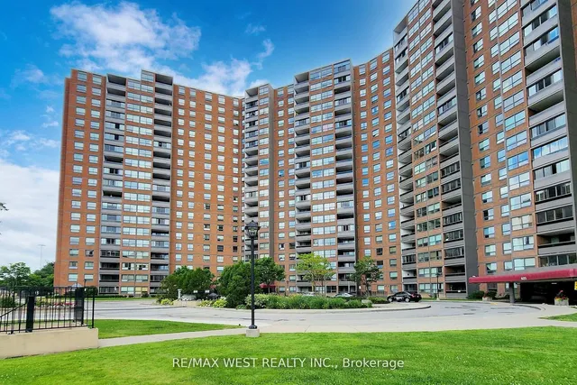 627 The West Mall Unit 1810
