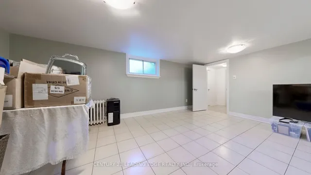 Additional image 22 of 325 Waterloo Ave