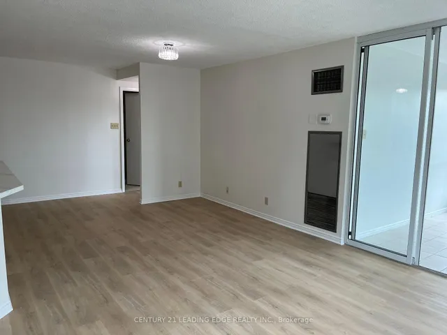 Additional image 23 of 10 Queens Quay Unit 607