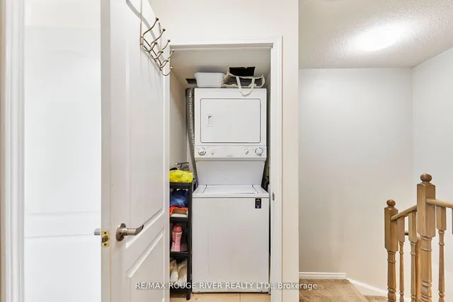 Additional image 18 of 25 Strangford Lane Unit 312