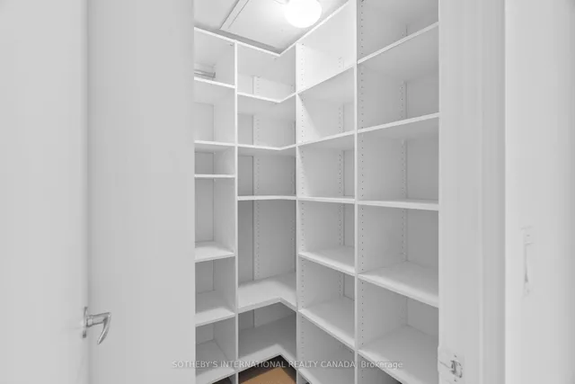 Additional image 22 of 218 Queens Quay Unit 2202