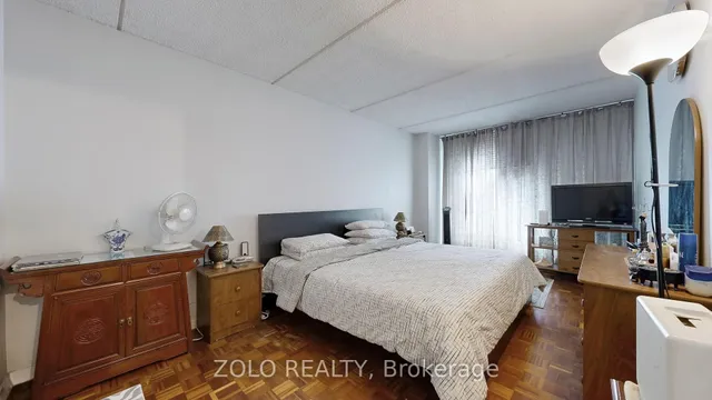 Additional image 18 of 2 Glamorgan Ave Unit 1015