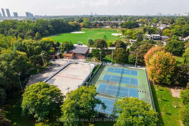 Additional image 30 of 8 Grenadier Ravine Dr