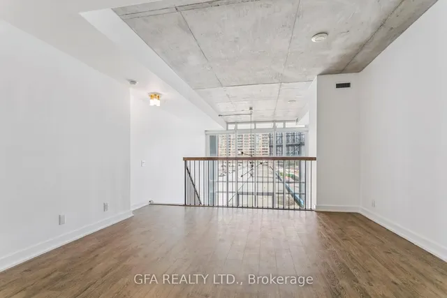 Additional image 39 of 5 Hanna Ave Unit 438