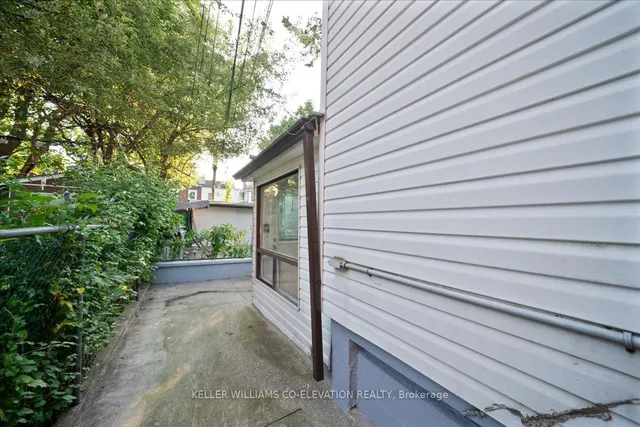 Additional image 35 of 85 Emerson Ave