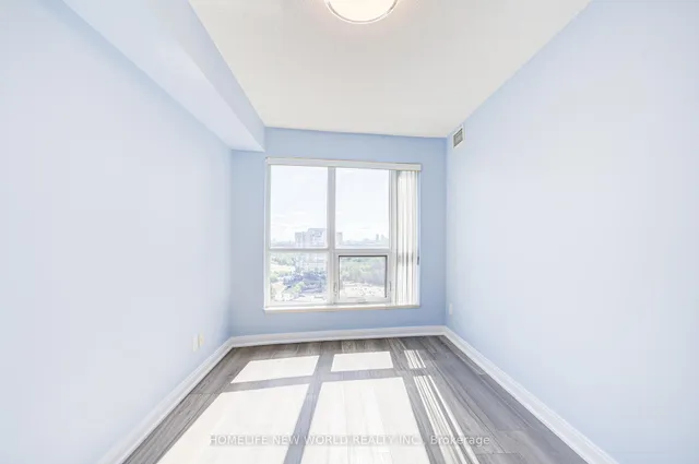 Additional image 13 of 181 Village Green Sq Unit 1815