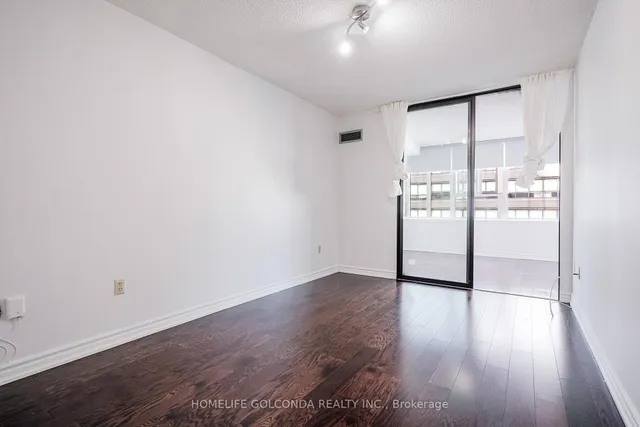 Additional image 13 of 45 Carlton St Unit 1606