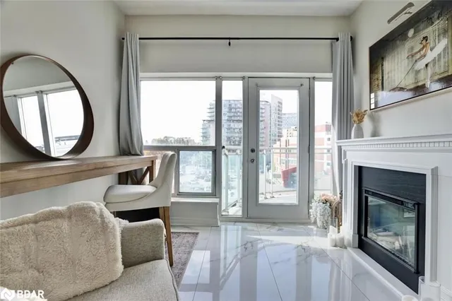 Additional image 14 of 600 Queens Quay Unit 633