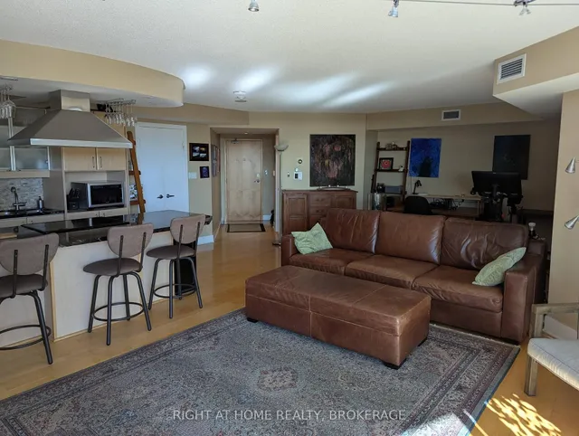 Additional image 2 of 550 Queens Quay W Quay Unit 608