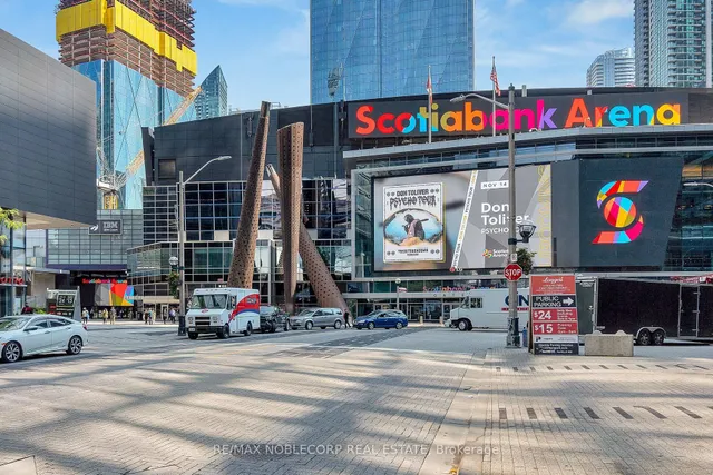 Additional image 5 of 55 Bremner Blvd Unit 4407