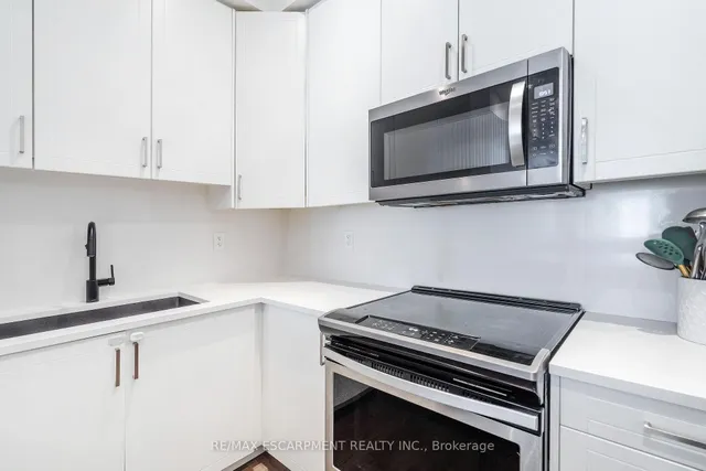 Additional image 7 of 79 Elder Ave Unit 42