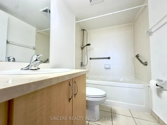 Additional image 13 of 35 Hollywood Ave Unit 1622