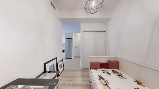 Additional image 19 of 128 Fairview Mall Dr Unit 801