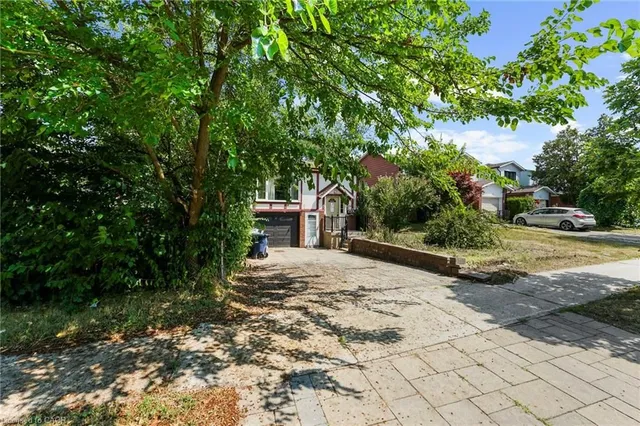 Additional image 4 of 50 Apache Trail