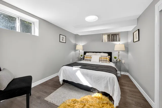 Additional image 28 of 30 Presley Ave