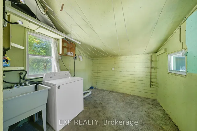 Additional image 6 of 35 Glen Rd