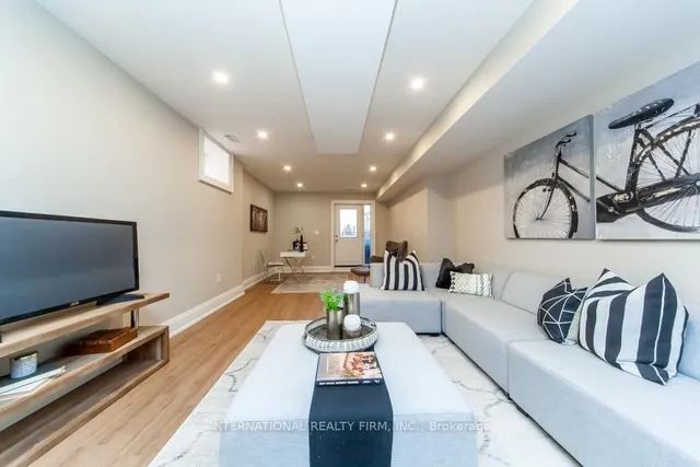 Additional image 38 of 186 Milverton Blvd