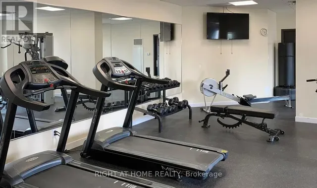 Additional image 5 of 840 Queens Plate Dr Unit 1402