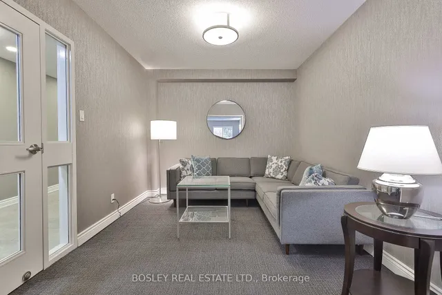 Additional image 27 of 928 Millwood Rd Unit 306