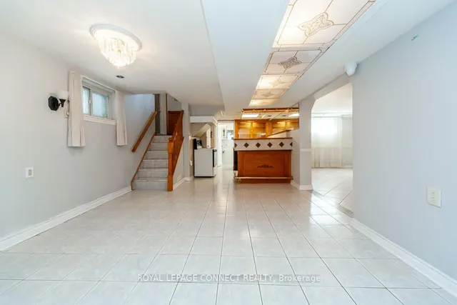 Additional image 29 of 30 East Dr