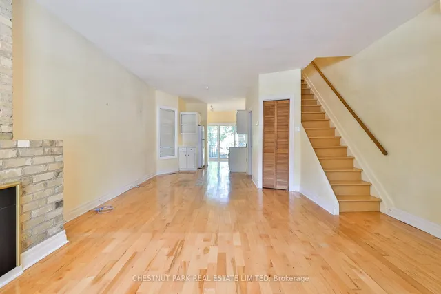 Additional image 36 of 52 Craighurst Ave
