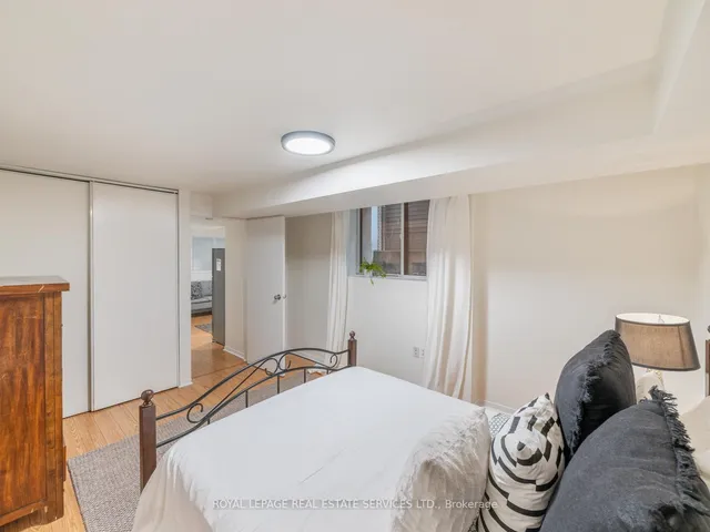 Additional image 32 of 490 Windermere Ave