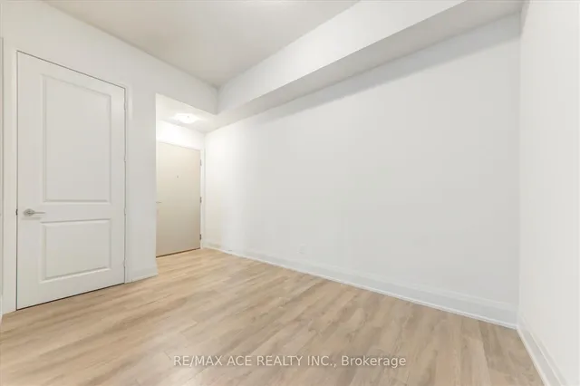 Additional image 12 of 20 Meadowglen Pl Unit 2606