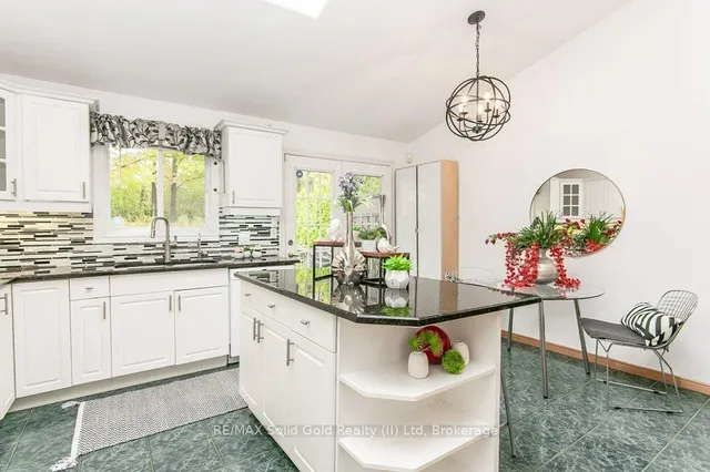 Additional image 18 of 36 Dunnigan Dr