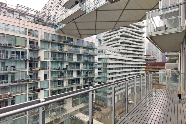 Additional image 37 of 29 Queens Quay Unit 813