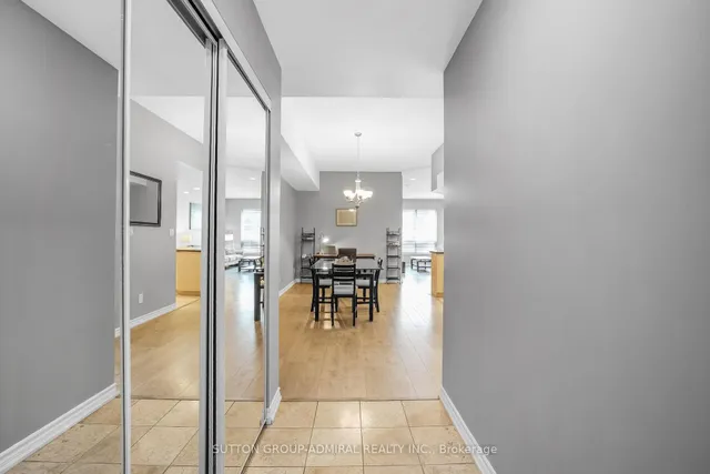 Additional image 8 of 168 Simcoe St Unit 812