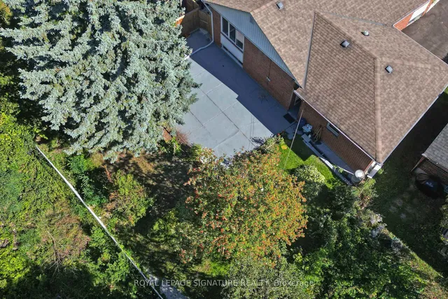 Additional image 37 of 78 Langholm Dr