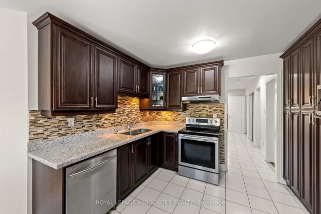 Additional image 12 of 47 Whiteway Crt