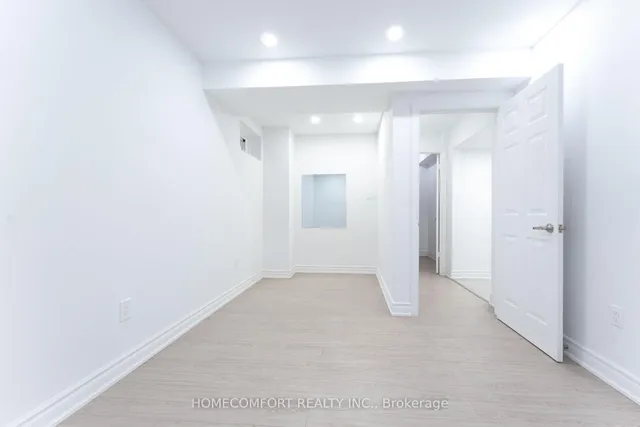 Additional image 42 of 105 Rooksnest Tr