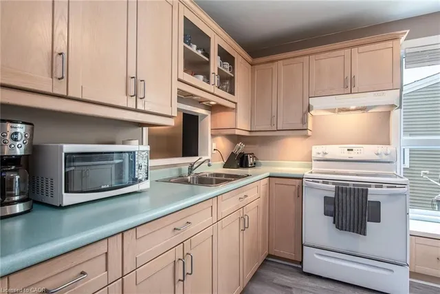 Additional image 24 of 173 Silver Aspen Cres