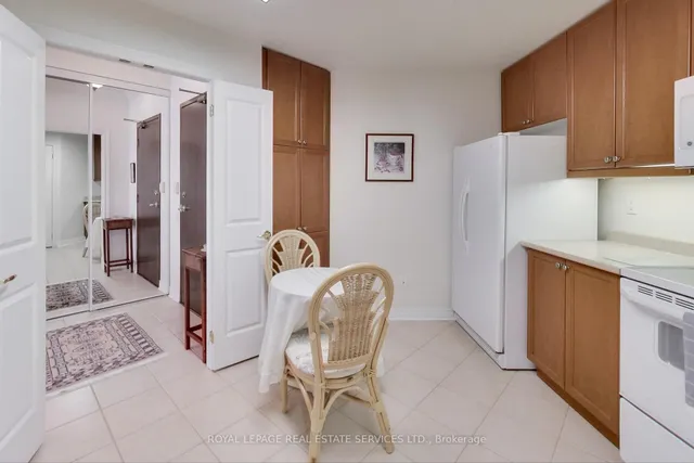 Additional image 9 of 350 Mill Rd Unit 706