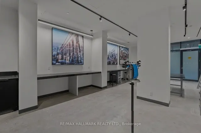 Additional image 20 of 1808 St. Clair Ave Unit 220