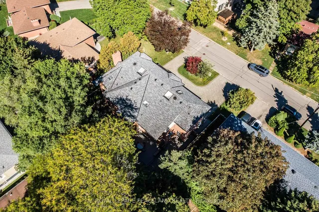 Additional image 50 of 2 Flaremore Cres