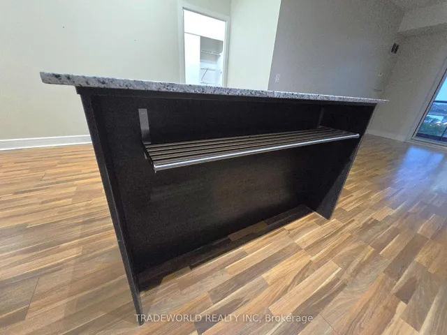 Additional image 6 of 35 Brian Peck Cres Unit 1016