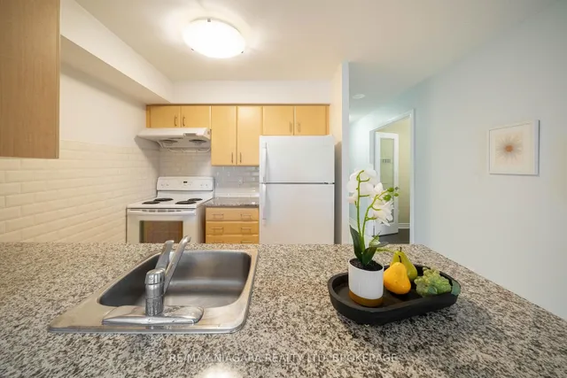 Additional image 12 of 31 Bales Ave Unit 1116