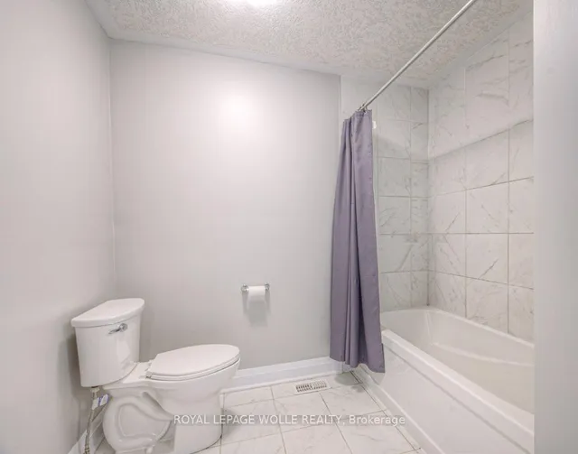 Additional image 34 of 286 Tall Grass Cres