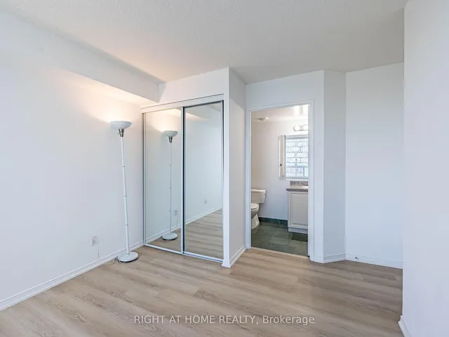 Additional image 22 of 238 Doris Ave Unit 2001