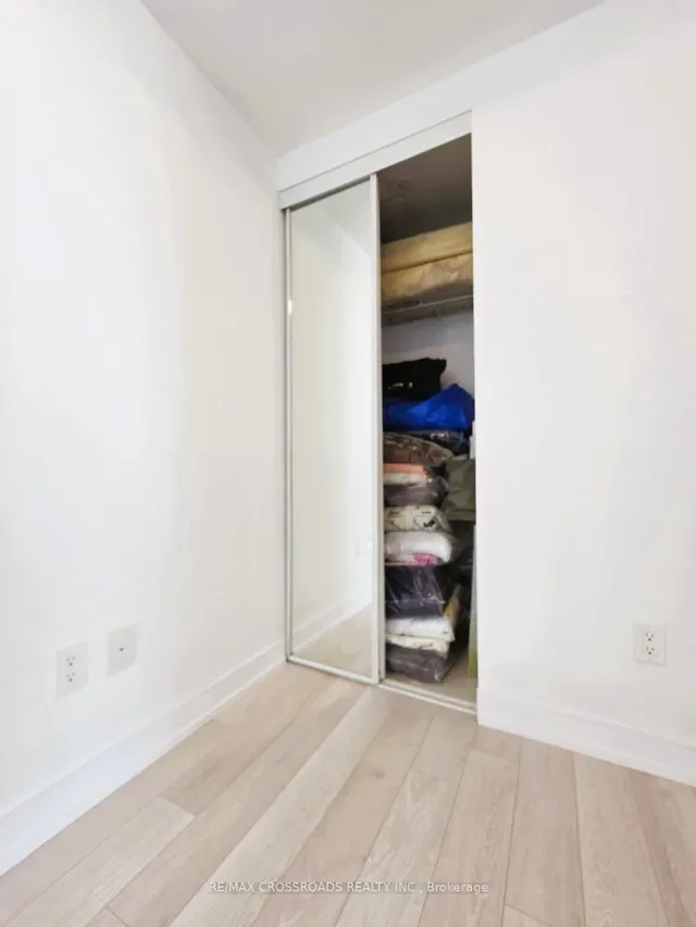Additional image 16 of 20 Thomas Riley Rd Unit 2709
