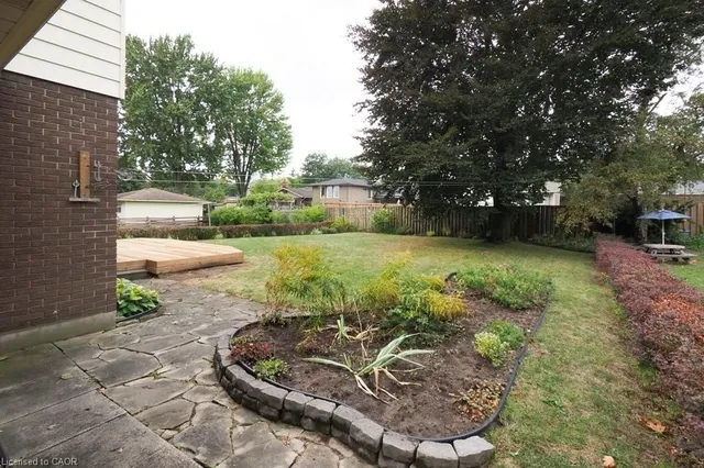 Additional image 40 of 15 Niagara Rd