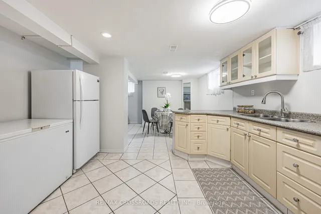 Additional image 28 of 57 Allanford Rd