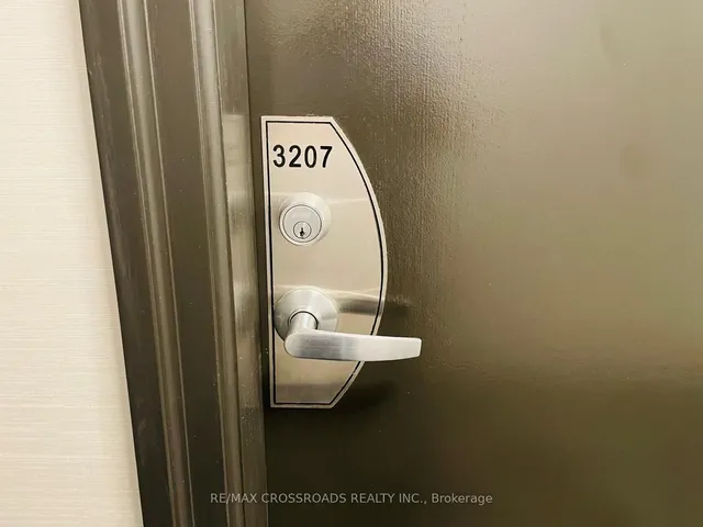 Additional image 5 of 19 Grand Trunk Cres Unit 3207