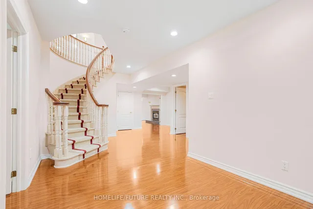 Additional image 21 of 53 Linwood Ave