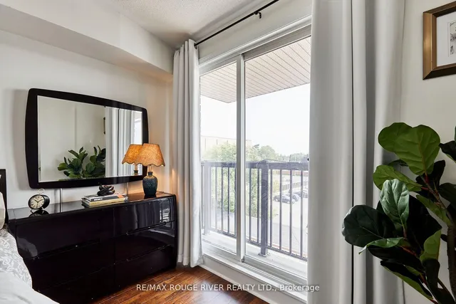 Additional image 11 of 25 Strangford Lane Unit 312
