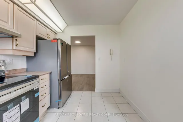 Additional image 24 of 5418 Yonge St Unit 1805